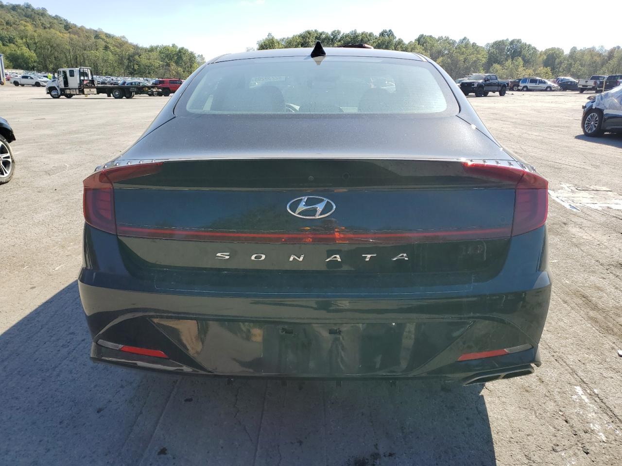 2022 Hyundai Sonata Sel VIN: KMHL64JAXNA235562 Lot: 82239295