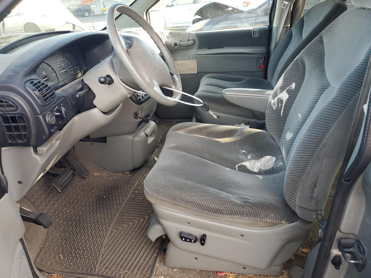 1996 Dodge Grand Caravan Le VIN: 1B4GP54L2TB463758 Lot: 90072365