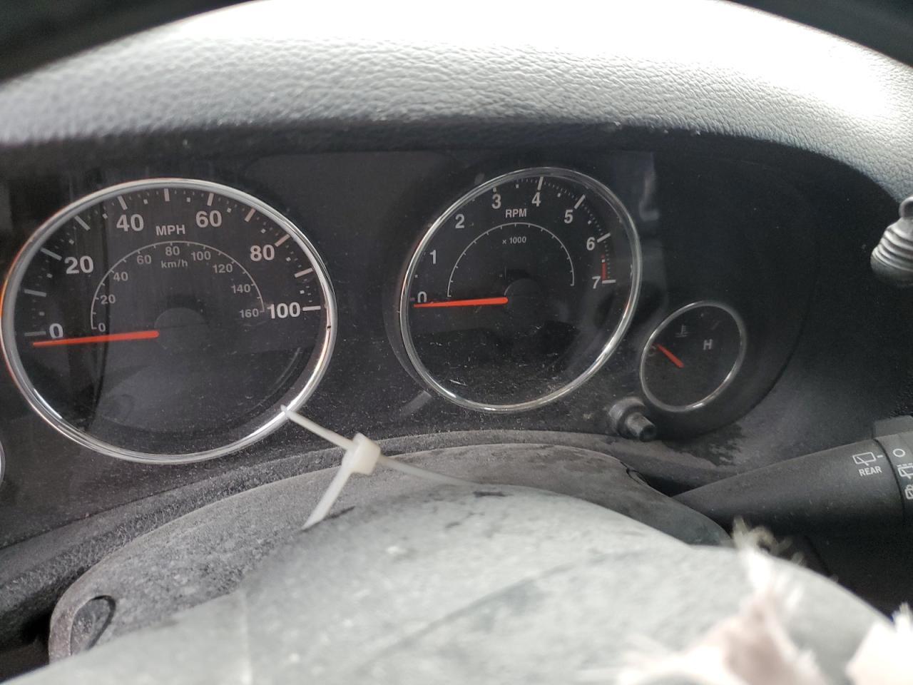 2013 Jeep Wrangler Unlimited Sport VIN: 1C4BJWDGXDL630905 Lot: 67958895