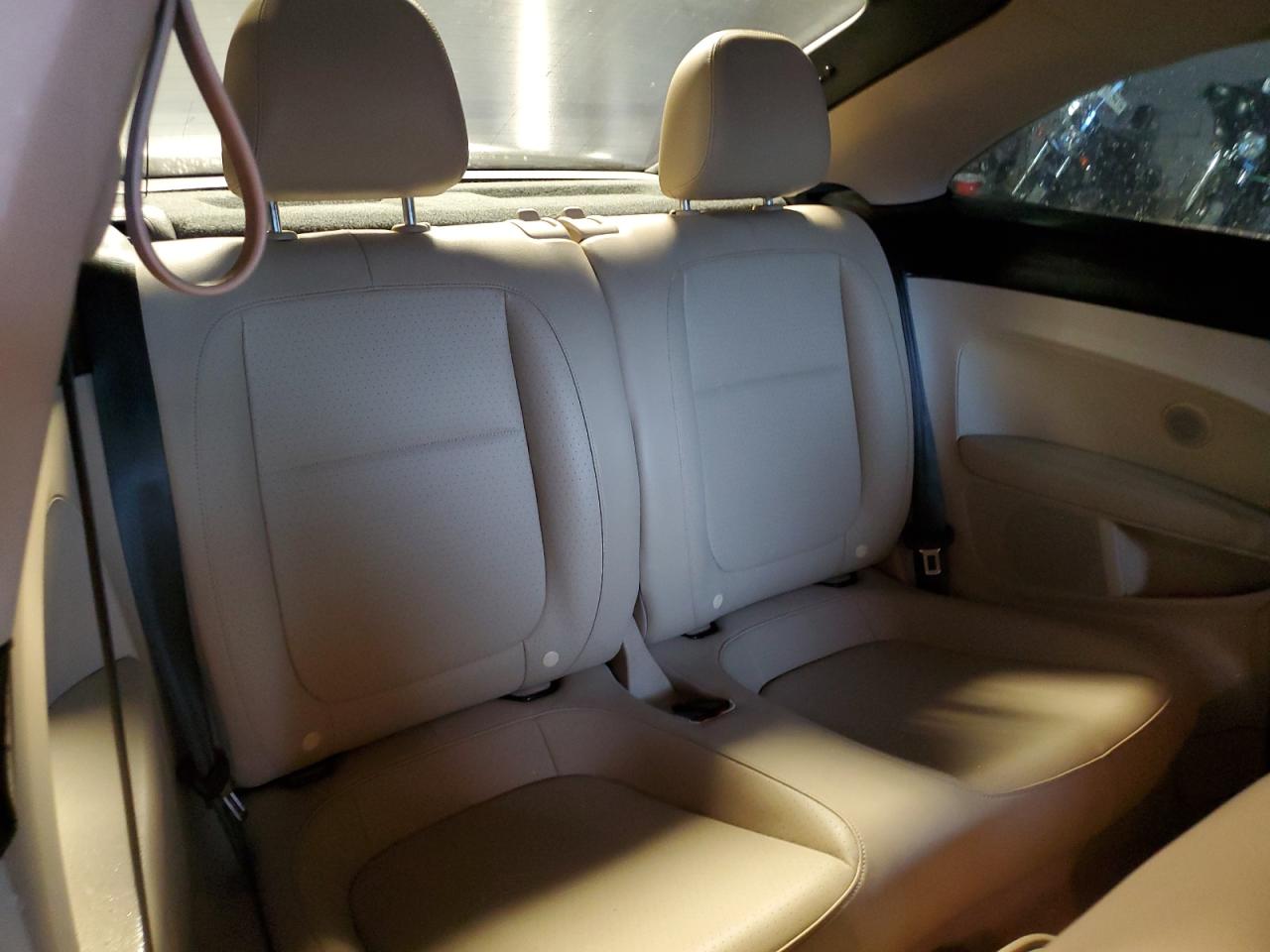 2016 Volkswagen Beetle Se VIN: 3VWJ17AT6GM608550 Lot: 85276635