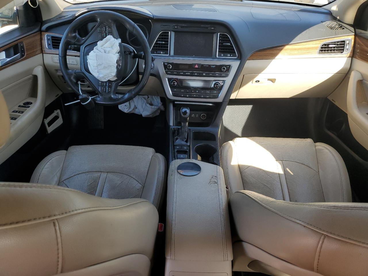 2015 Hyundai Sonata Sport VIN: 5NPE34AF3FH105649 Lot: 90710175