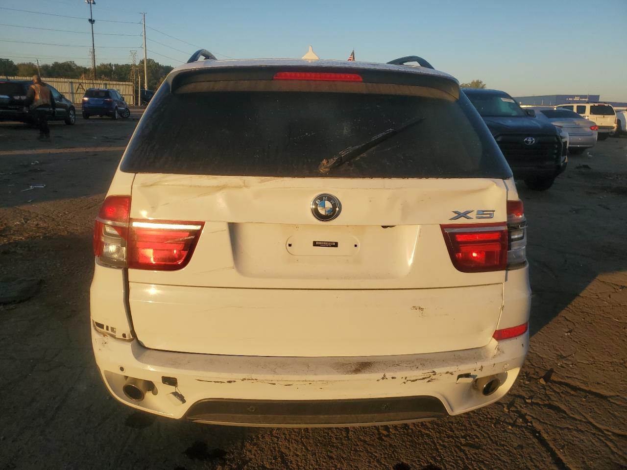 2013 BMW X5 xDrive35I VIN: 5UXZV4C51D0B17049 Lot: 81996535