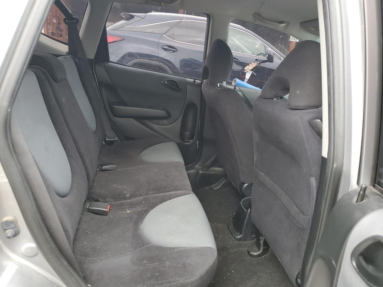 2007 Honda Fit S VIN: JHMGD38657S065629 Lot: 82334085