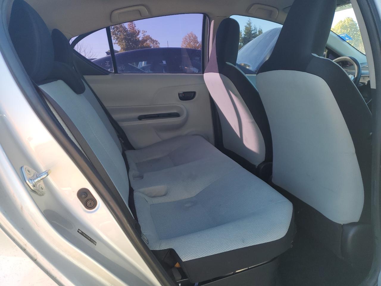 2014 Toyota Prius C VIN: JTDKDTB33E1559288 Lot: 82450395