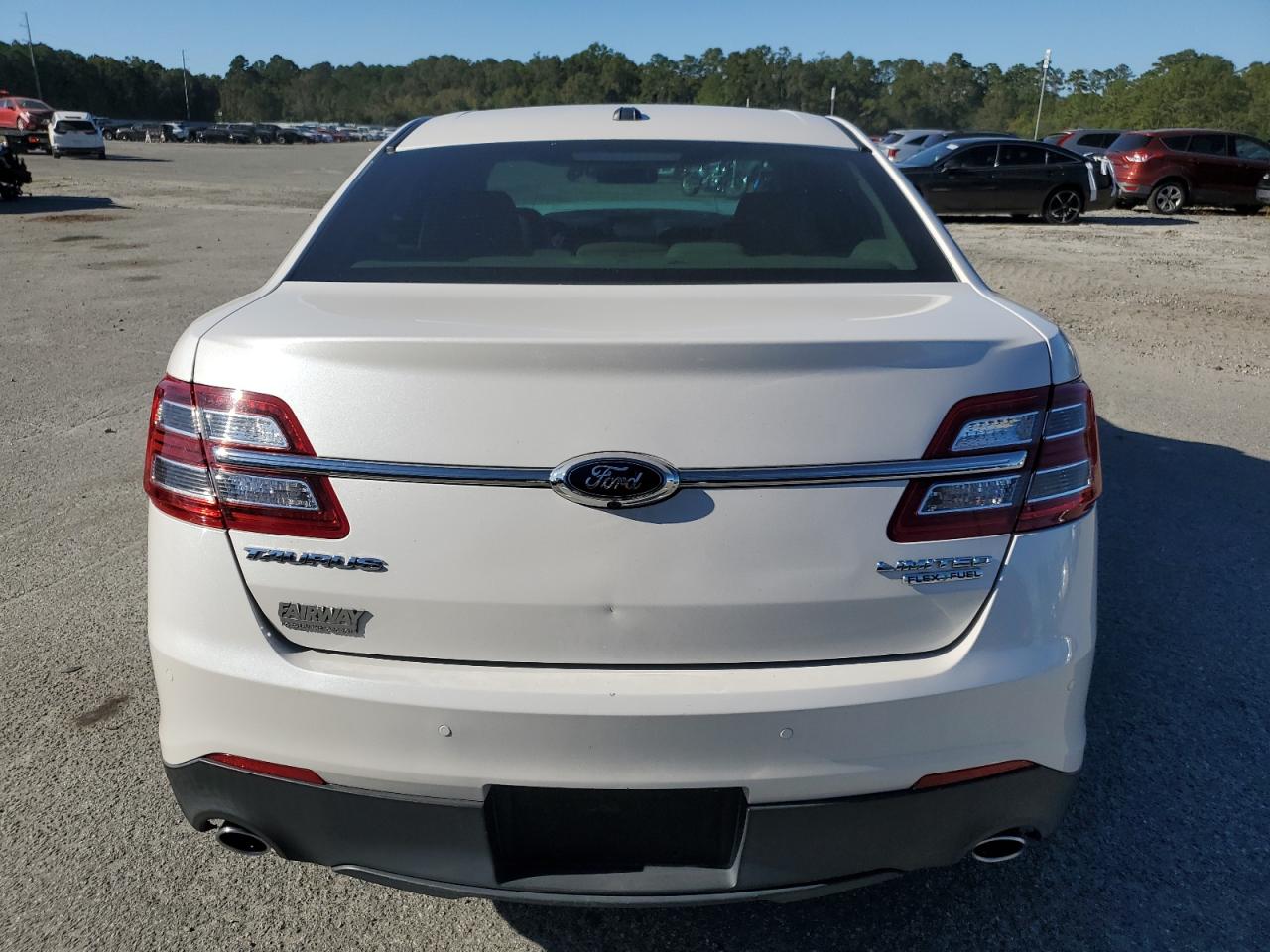 2016 Ford Taurus Limited VIN: 1FAHP2F88GG109806 Lot: 82650655