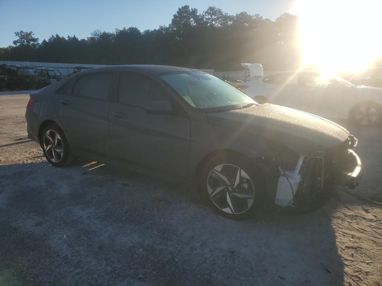 Elantra Elantra
