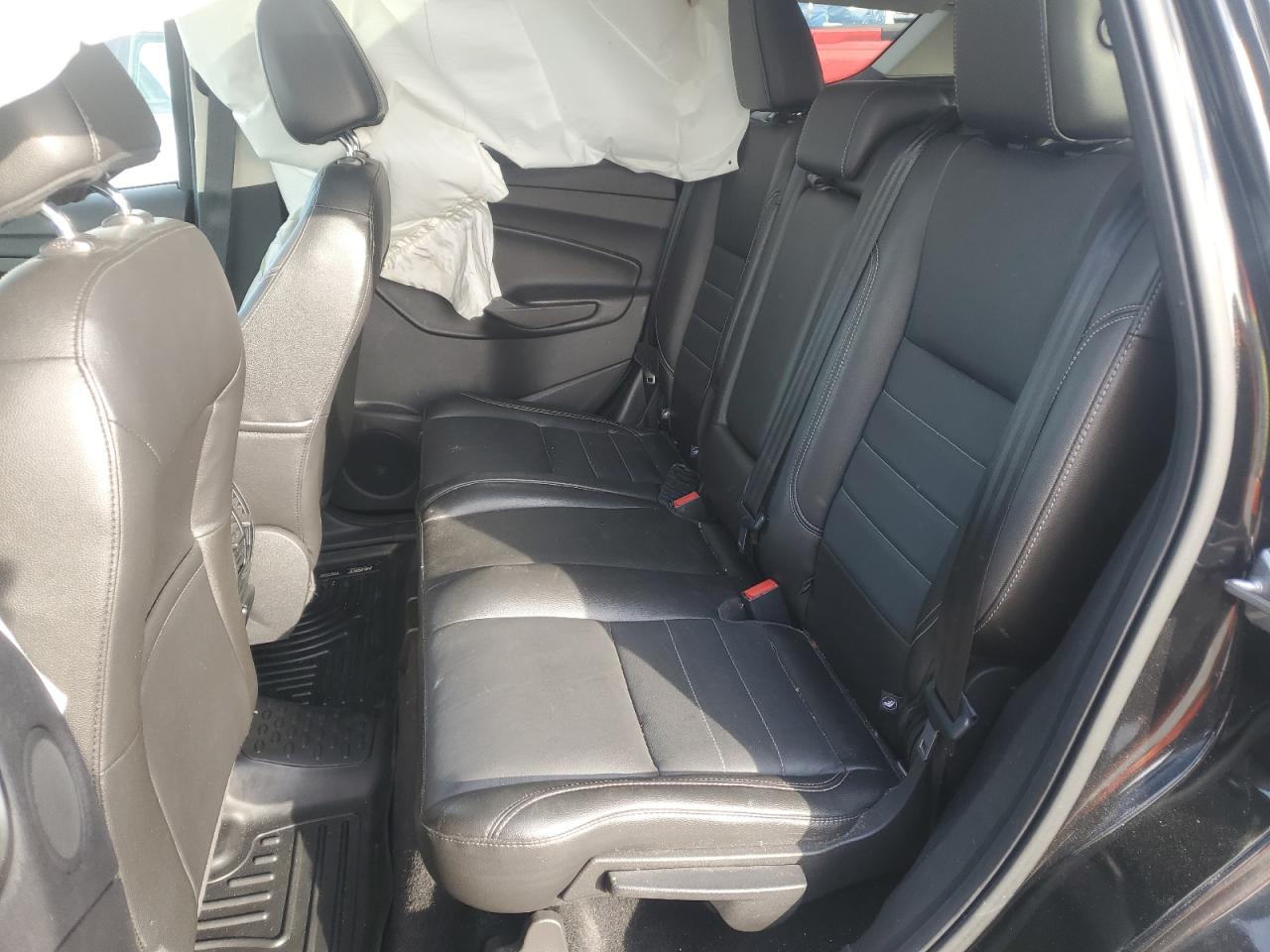 2015 Ford Escape Titanium VIN: 1FMCU0JX8FUB92374 Lot: 90395765