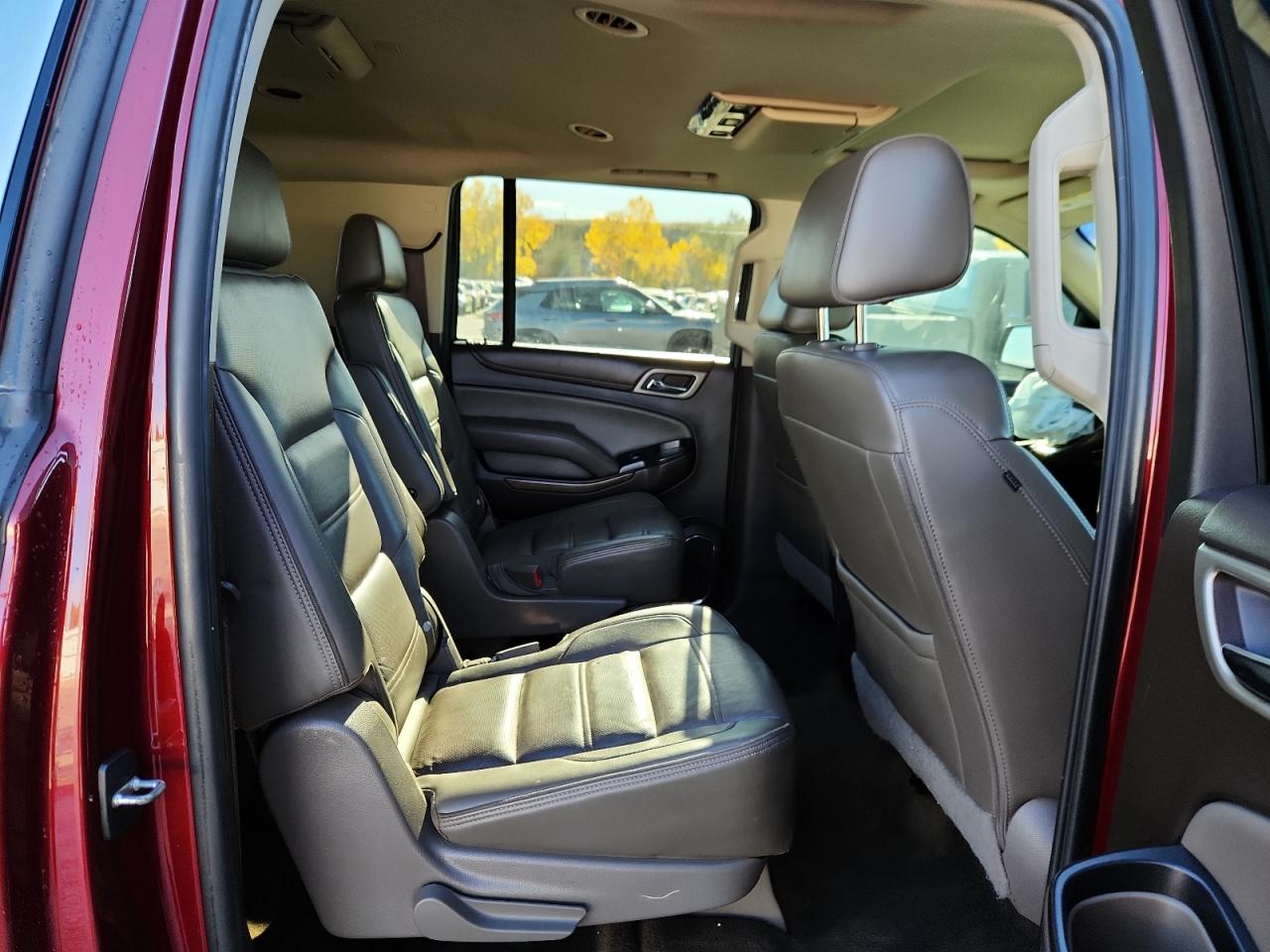 2018 GMC Yukon Xl Denali VIN: 1GKS1HKJ0JR138648 Lot: 90037535