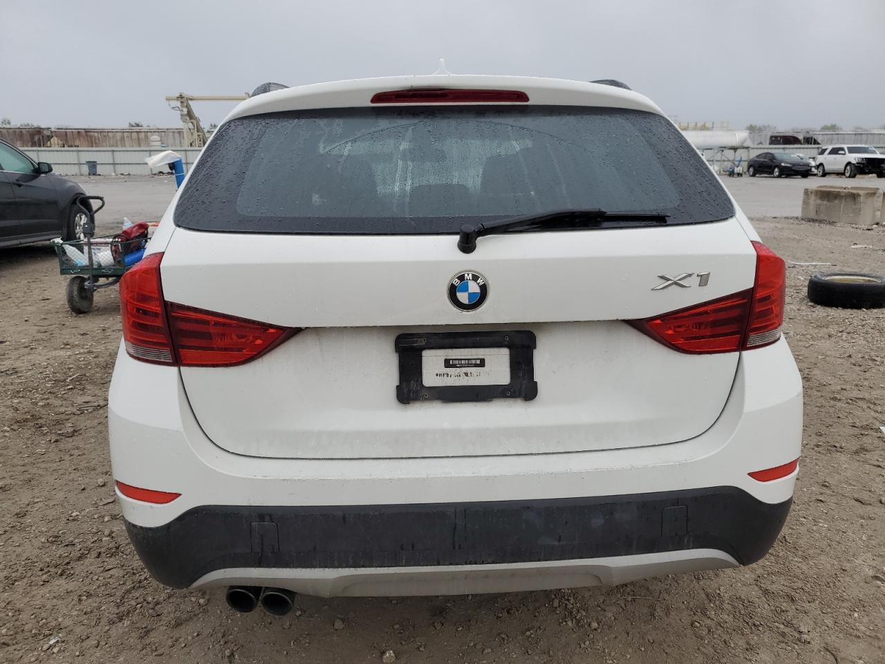 2015 BMW X1 xDrive28I VIN: WBAVL1C50FVY33025 Lot: 90027065