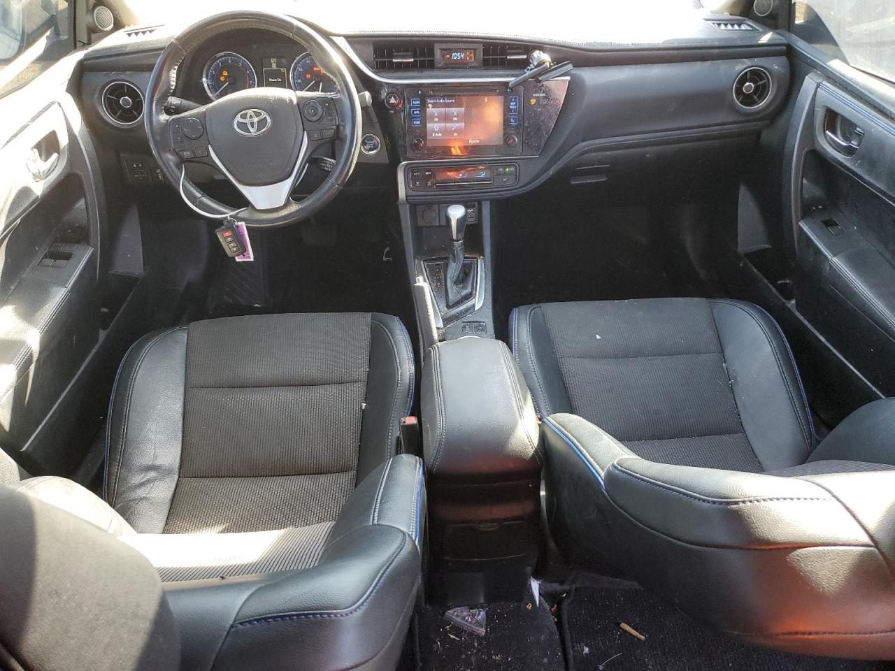 2017 Toyota Corolla L VIN: 2T1BURHE0HC886288 Lot: 89823075