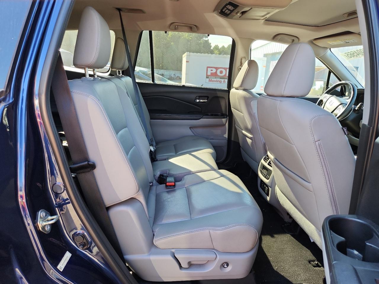 2016 Honda Pilot Touring VIN: 5FNYF5H90GB047882 Lot: 85904565