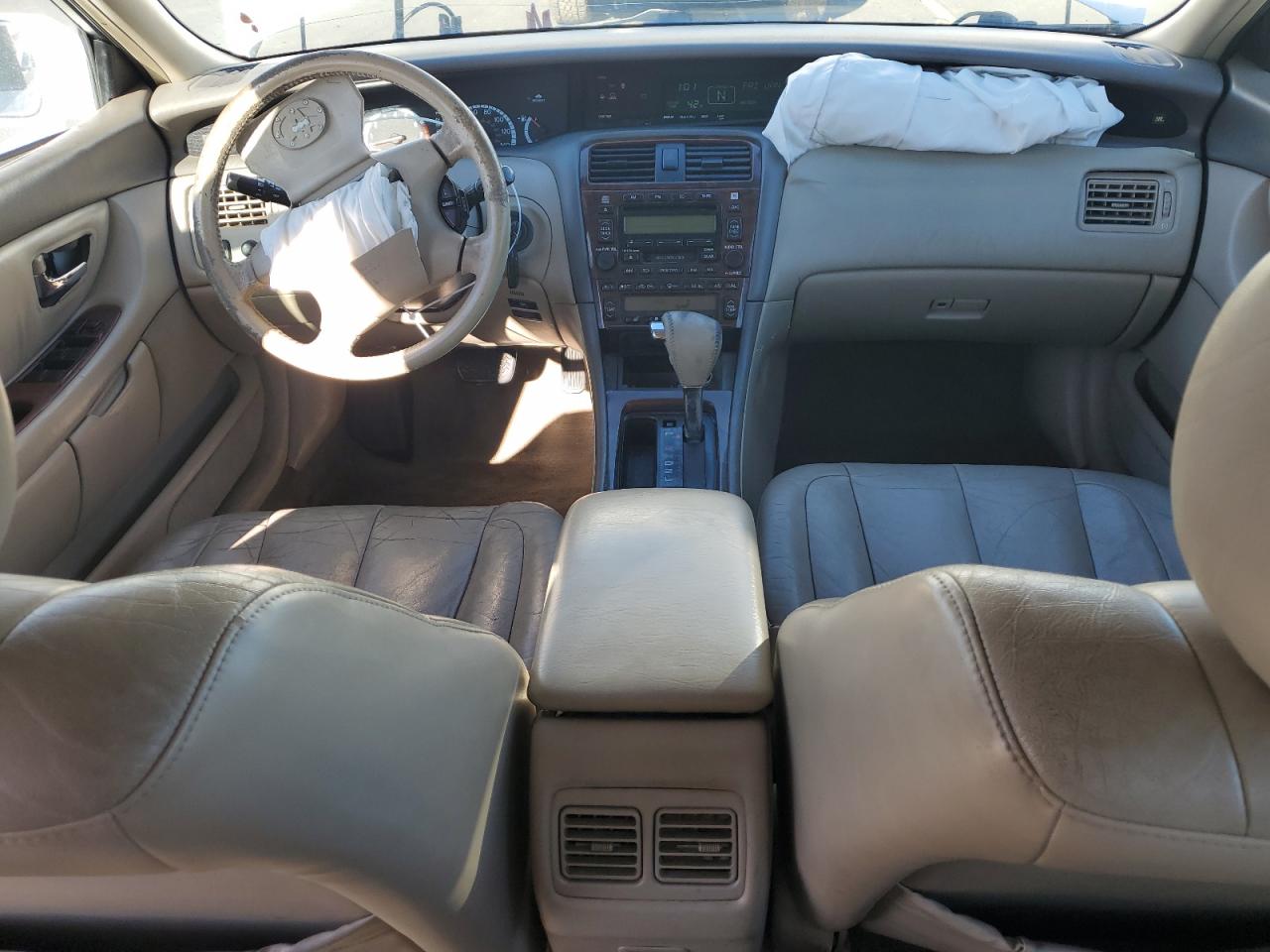 2002 Toyota Avalon Xl VIN: 4T1BF28B62U235910 Lot: 82748195