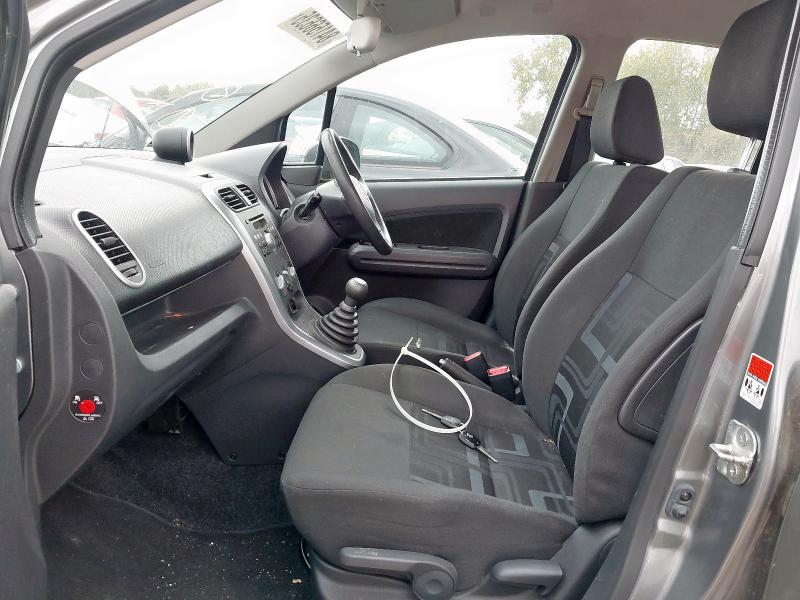 2011 SUZUKI SPLASH SZ3 