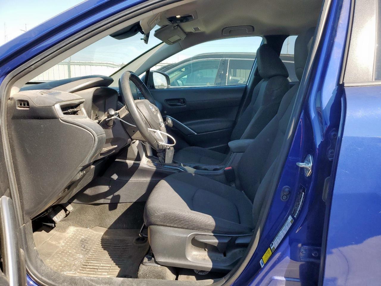 2022 Toyota Corolla Cross Le VIN: 7MUCAABG6NV042130 Lot: 86311575