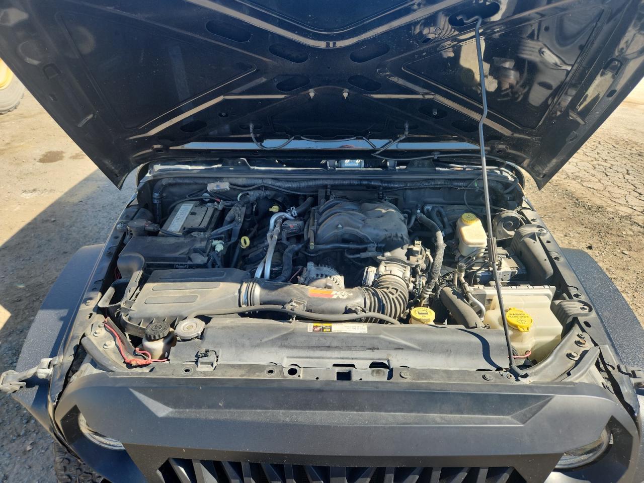 2014 Jeep Wrangler Unlimited Sport VIN: 1C4BJWDGXEL218839 Lot: 86136835