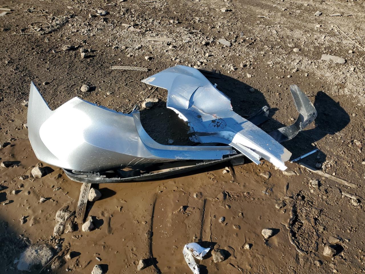 2020 Toyota Camry Le VIN: 4T1C11AK9LU940693 Lot: 85765385