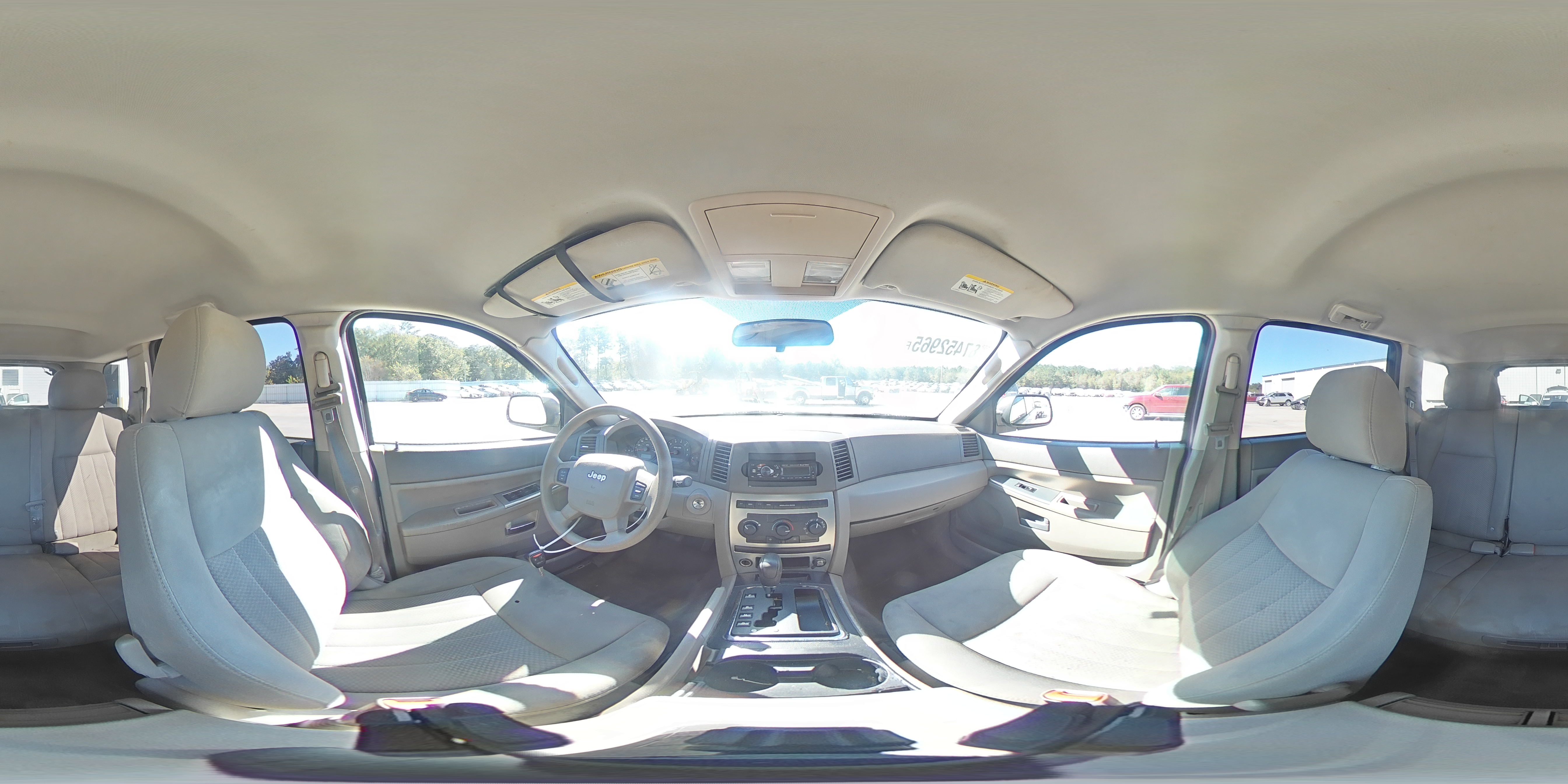 2005 Jeep Grand Cherokee Laredo VIN: 1J4GS48K05C720548 Lot: 87452965