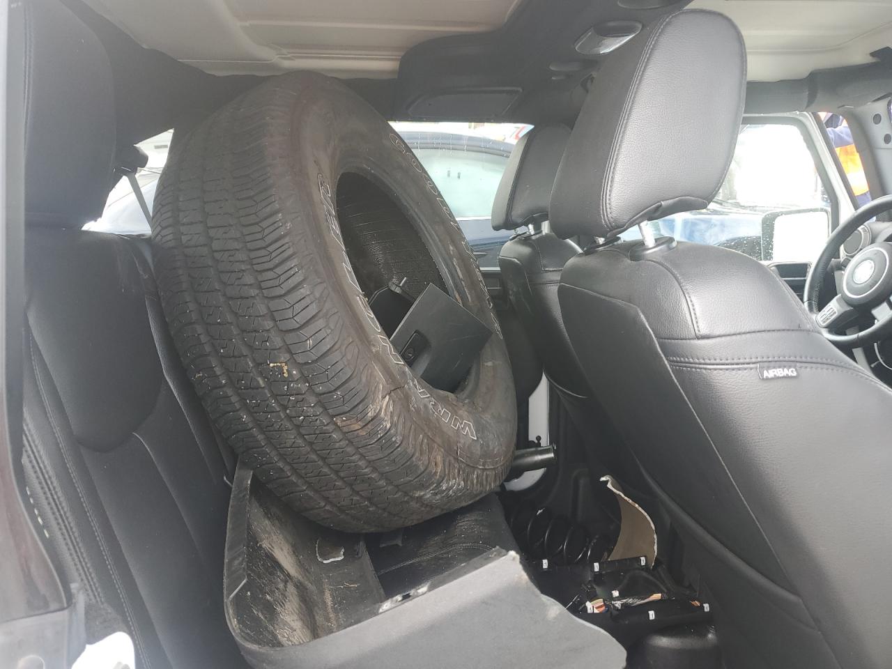 2015 Jeep Wrangler Unlimited Sport VIN: 1C4HJWDG6FL738368 Lot: 85356085