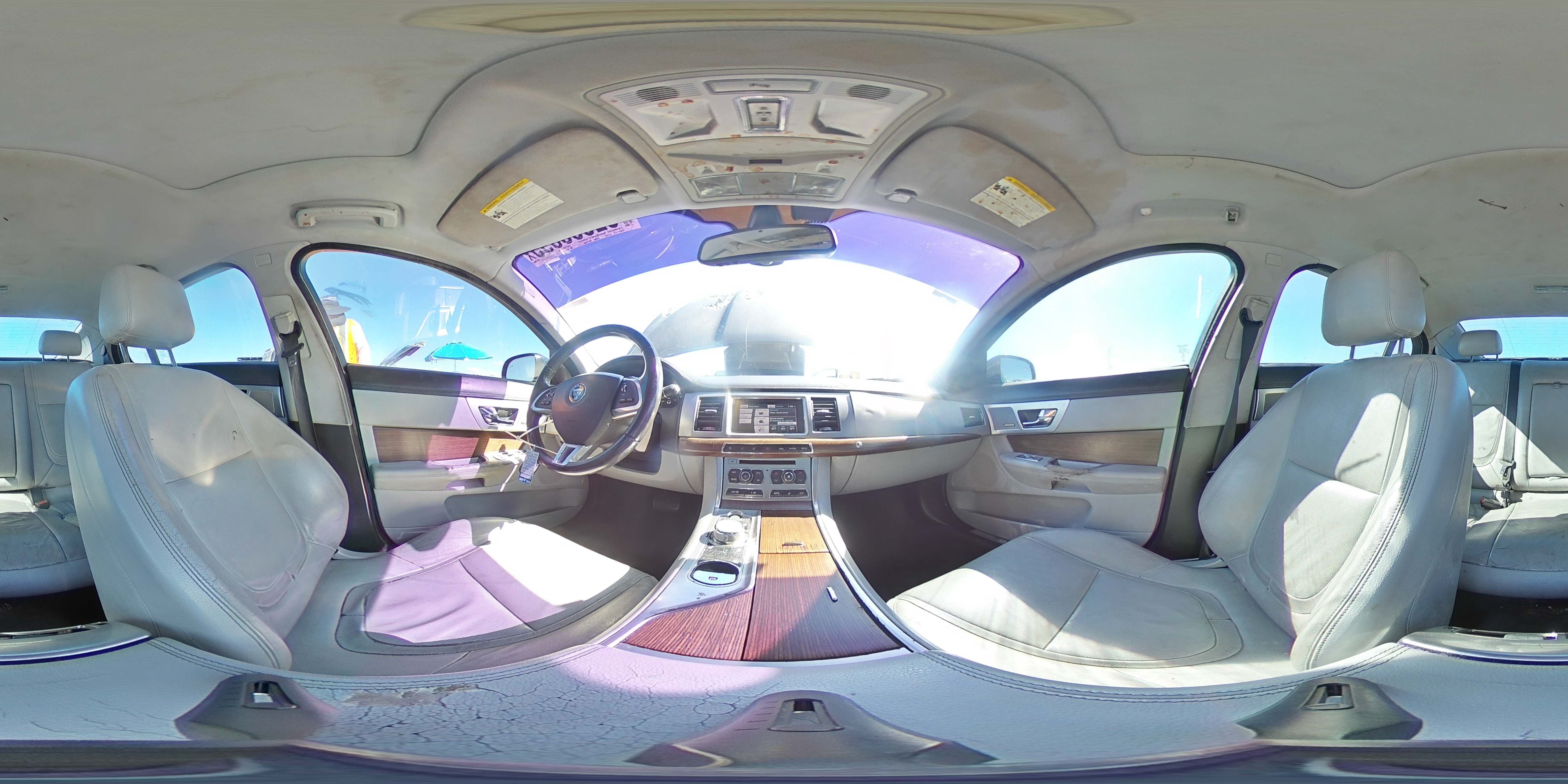 2015 Jaguar Xf 2.0T Premium VIN: SAJWA0FS4FPU60831 Lot: 82555695