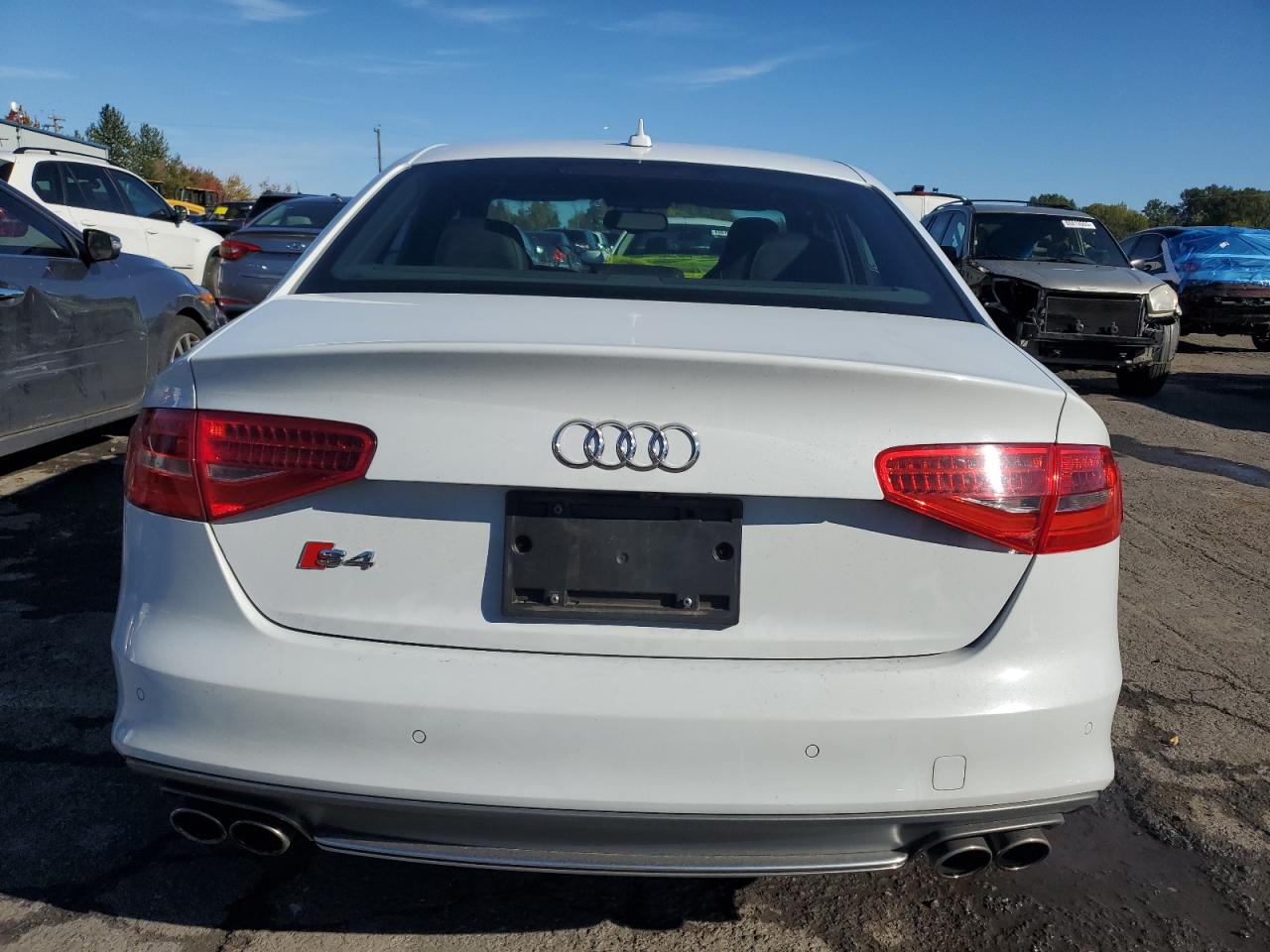 2014 Audi S4 Premium Plus VIN: WAUBGAFL8EA005571 Lot: 87453815