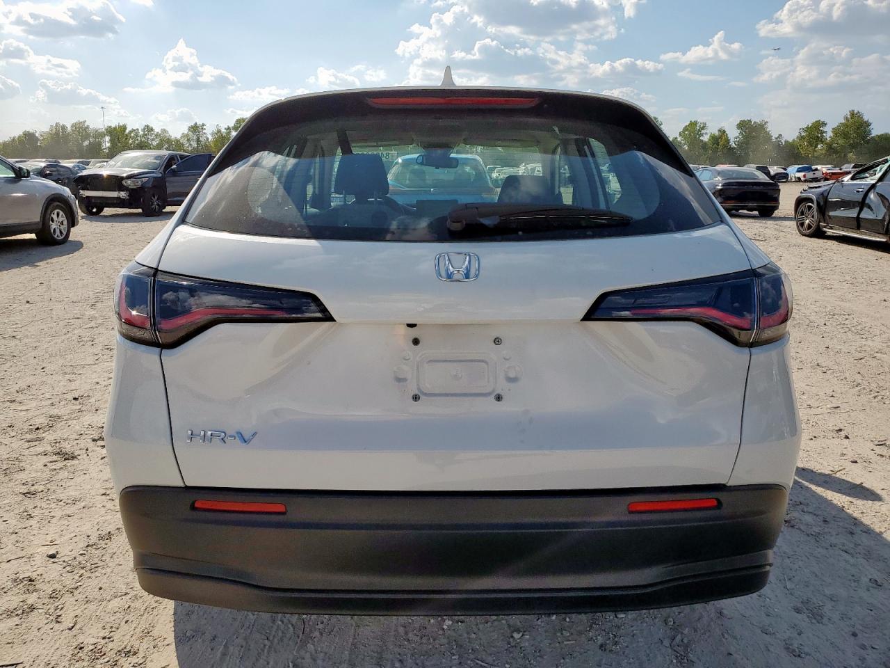 2025 Honda Hr-V Lx VIN: 3CZRZ1H33SM746826 Lot: 84923985