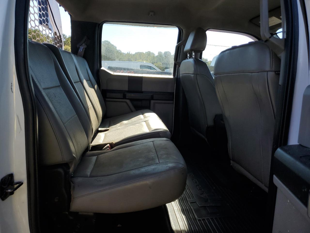 2018 Ford F350 Super Duty VIN: 1FD8W3HTXJEB24052 Lot: 86645895