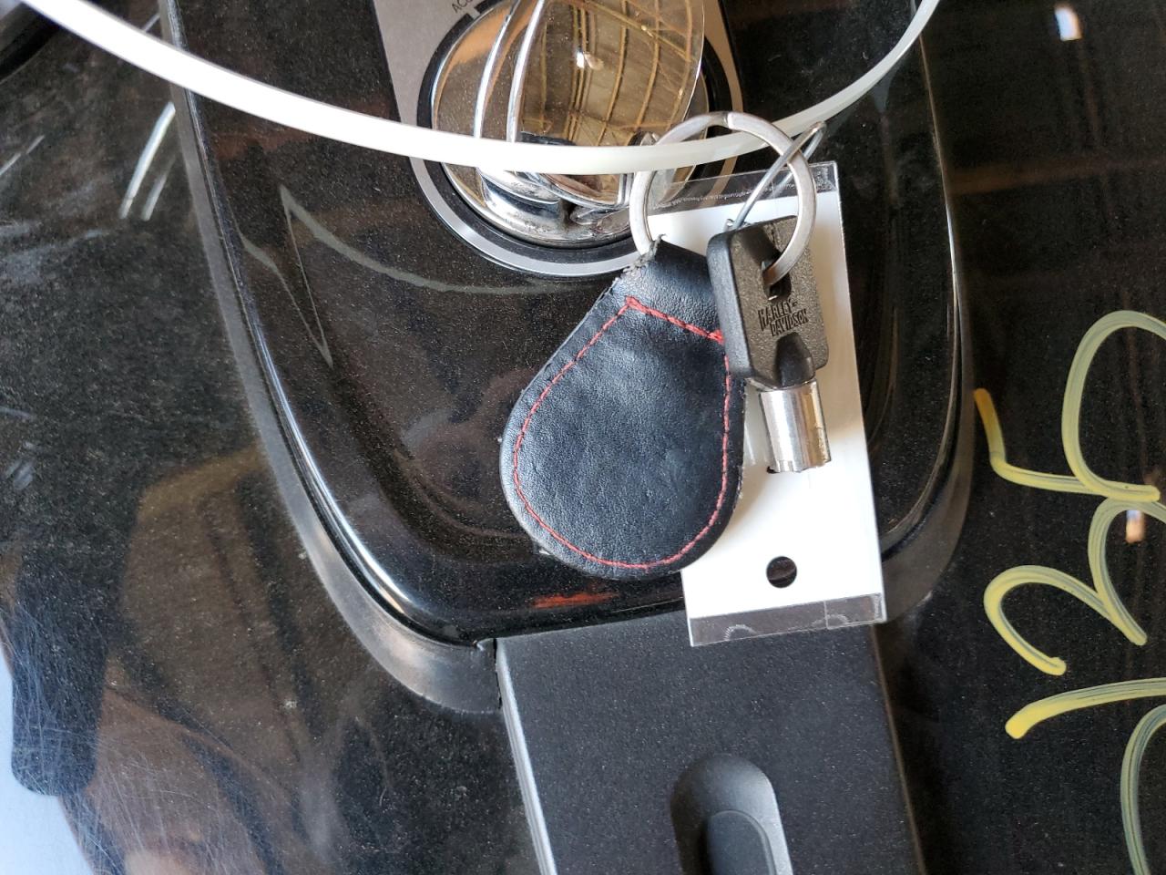 2016 Harley-Davidson Fxdf Dyna Fat Bob VIN: 1HD1GYM12GC324513 Lot: 86670135