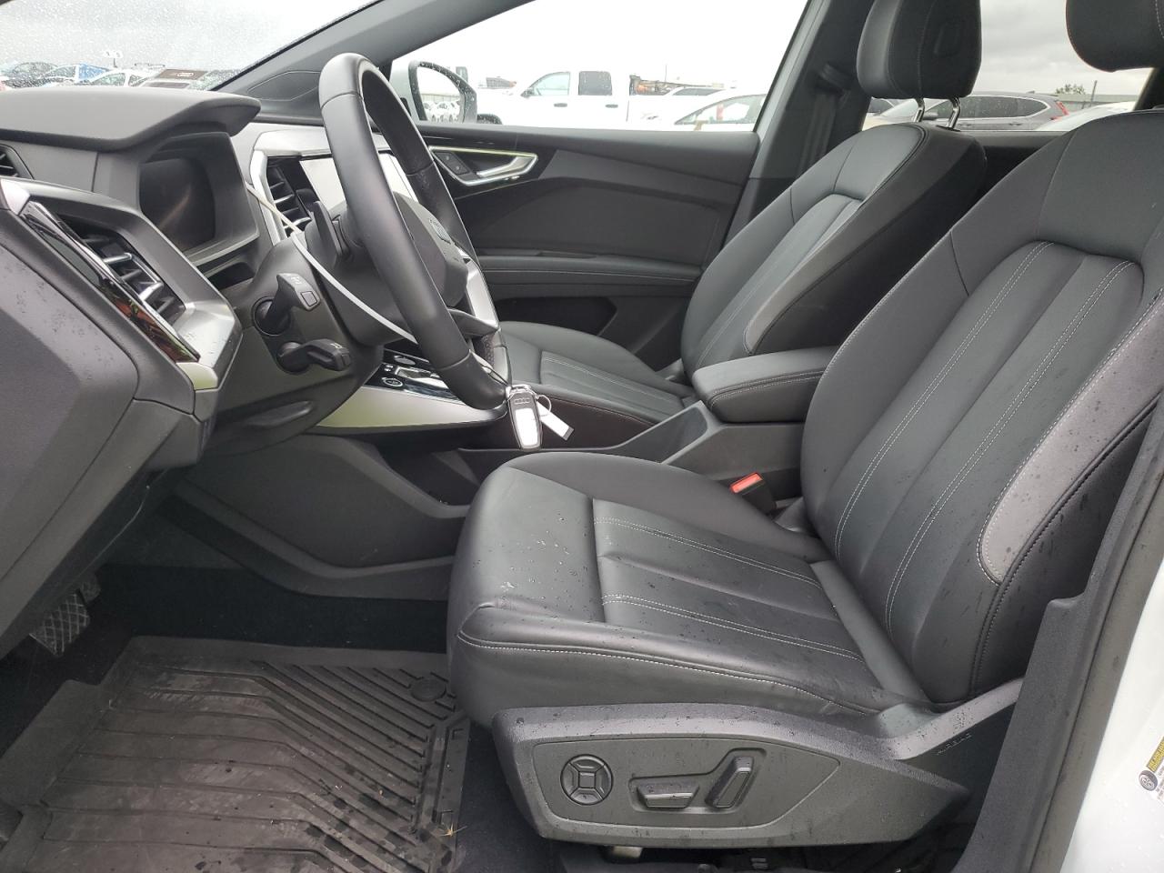 2024 Audi Q4 E-Tron Sportback Premium VIN: WA12UBFZ4RP048677 Lot: 81528735