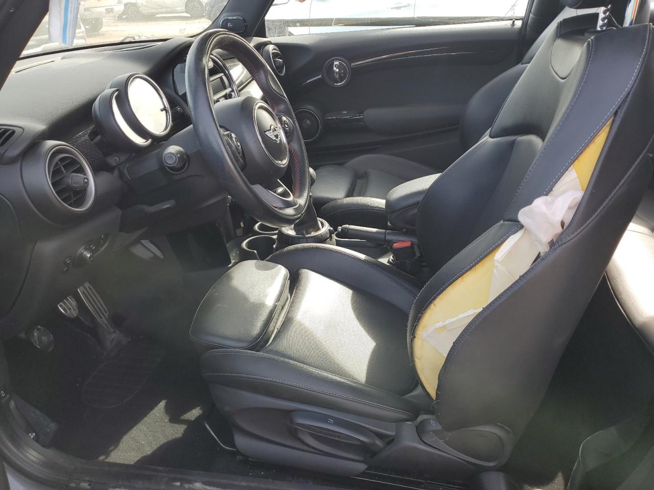 2015 Mini Cooper S VIN: WMWXP7C55FT740822 Lot: 91061815