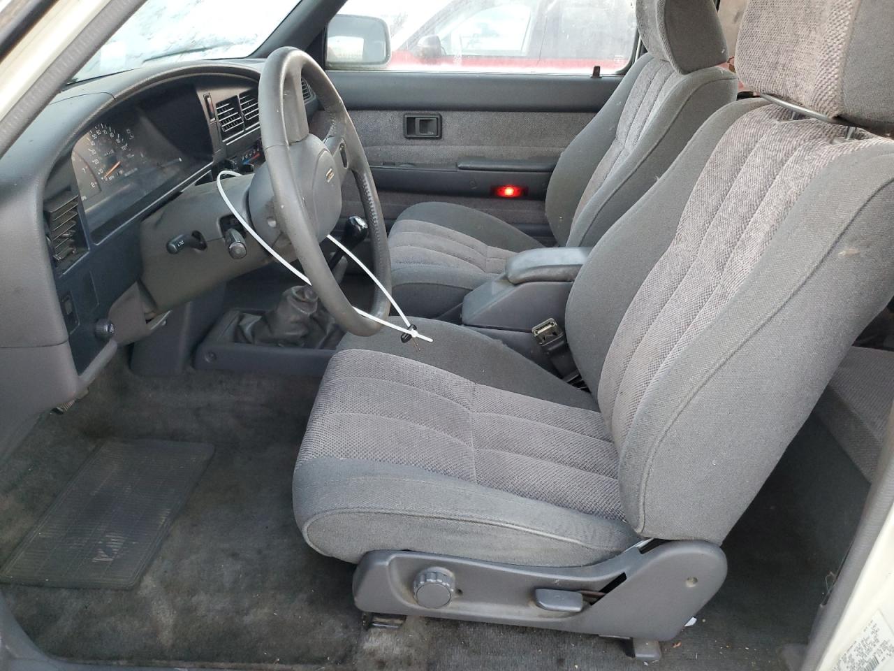1990 Toyota Pickup 1/2 Ton Extra Long Wheelbase Sr5 VIN: JT4VN13G4L0016051 Lot: 82450995