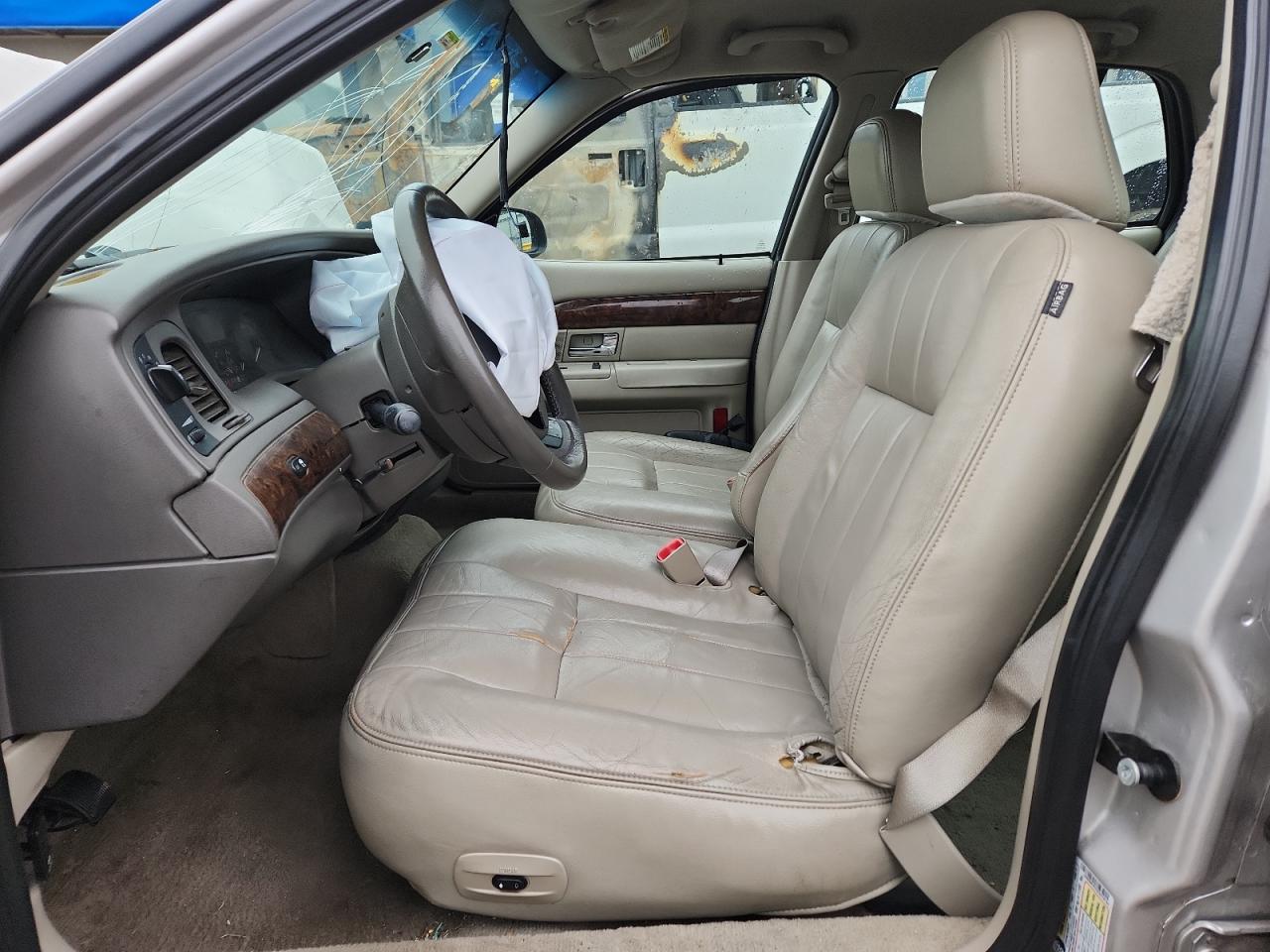 2010 Mercury Grand Marquis Ls VIN: 2MEBM7FV2AX618186 Lot: 82716805