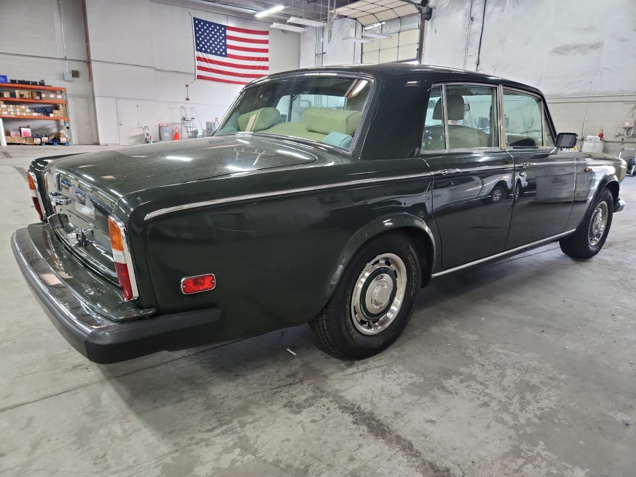 Silver Shadow Silver Shadow