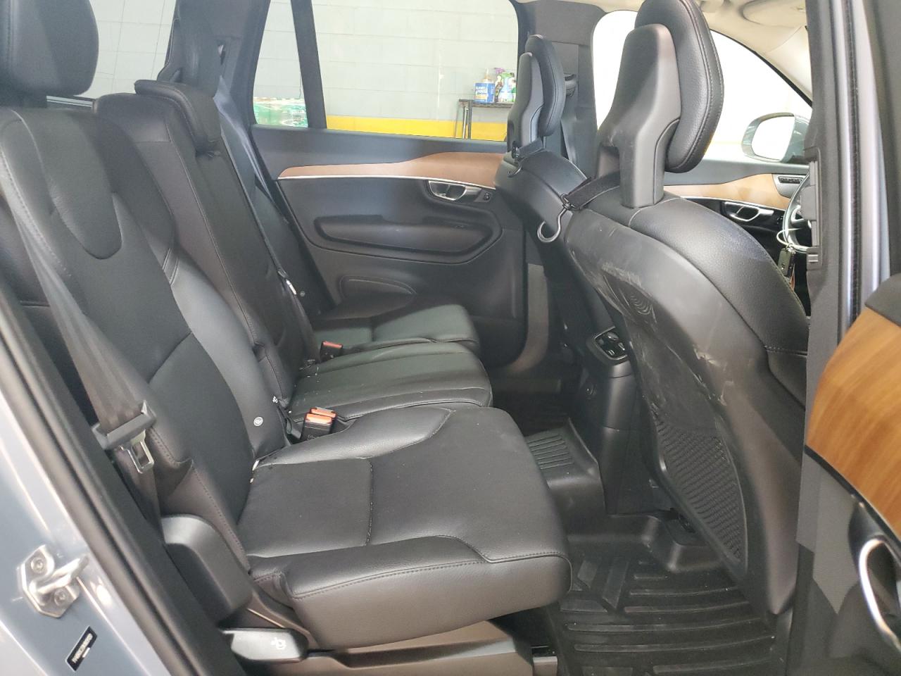 2022 Volvo Xc90 T8 Recharge Inscription Express VIN: YV4BR0CZ0N1809120 Lot: 82233425