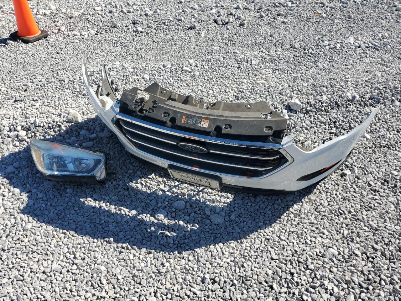 2017 Ford Escape S VIN: 1FMCU0F76HUD57401 Lot: 86110555