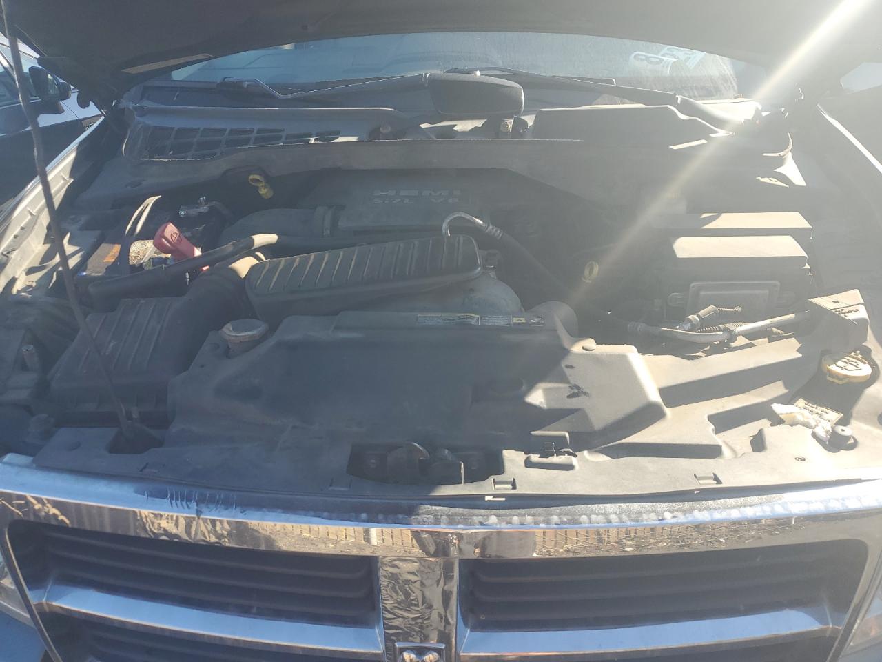 2008 Dodge Durango Adventurer VIN: 1D8HB68208F103547 Lot: 81975235