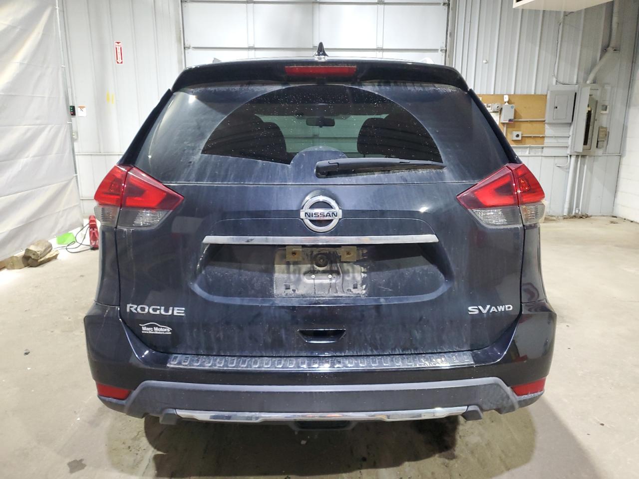 2018 Nissan Rogue S VIN: KNMAT2MV3JP622002 Lot: 85920185