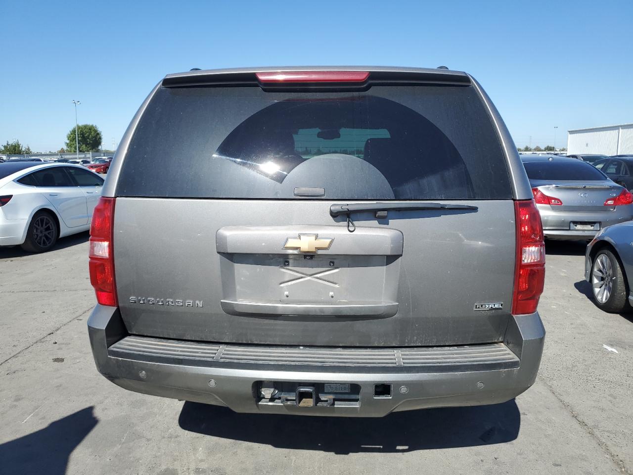 2007 Chevrolet Suburban K1500 VIN: 1GNFK16387J245023 Lot: 82278815