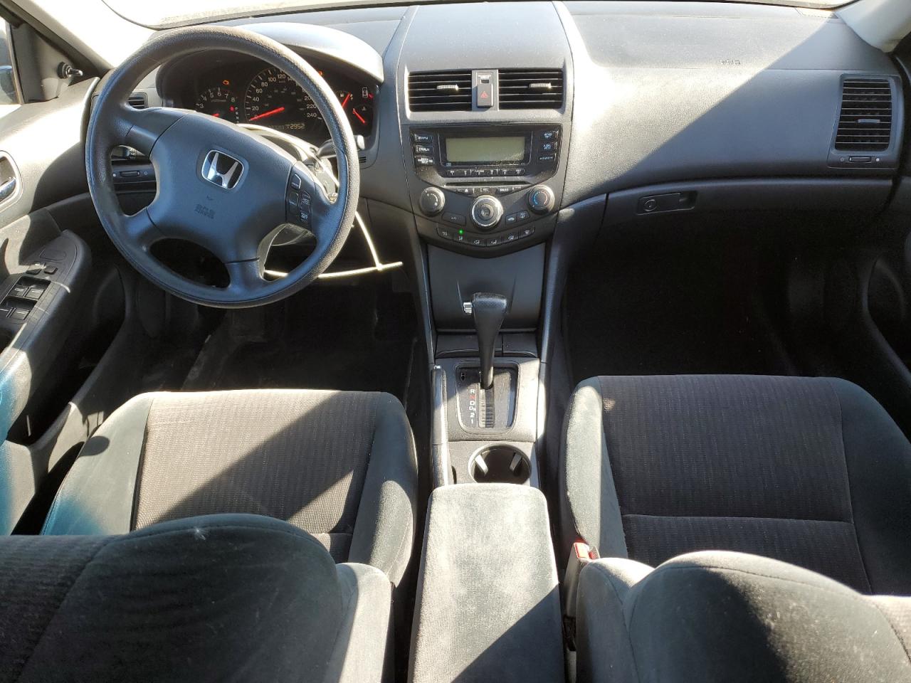 2004 Honda Accord Dx VIN: 1HGCM56124A802288 Lot: 84193555