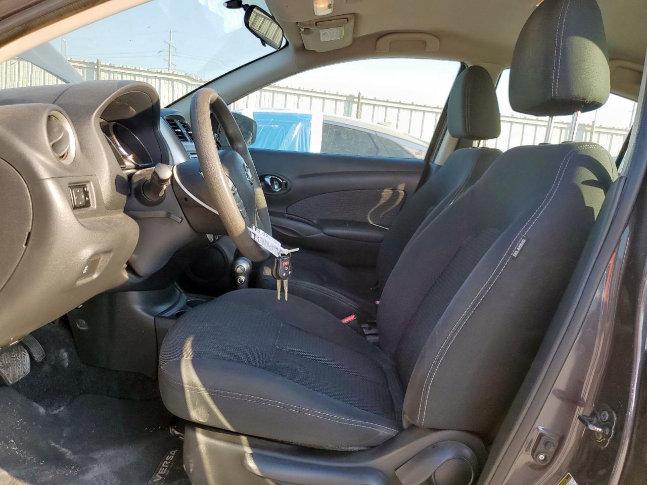 2015 Nissan Versa S VIN: 3N1CN7AP4FL941260 Lot: 85515535