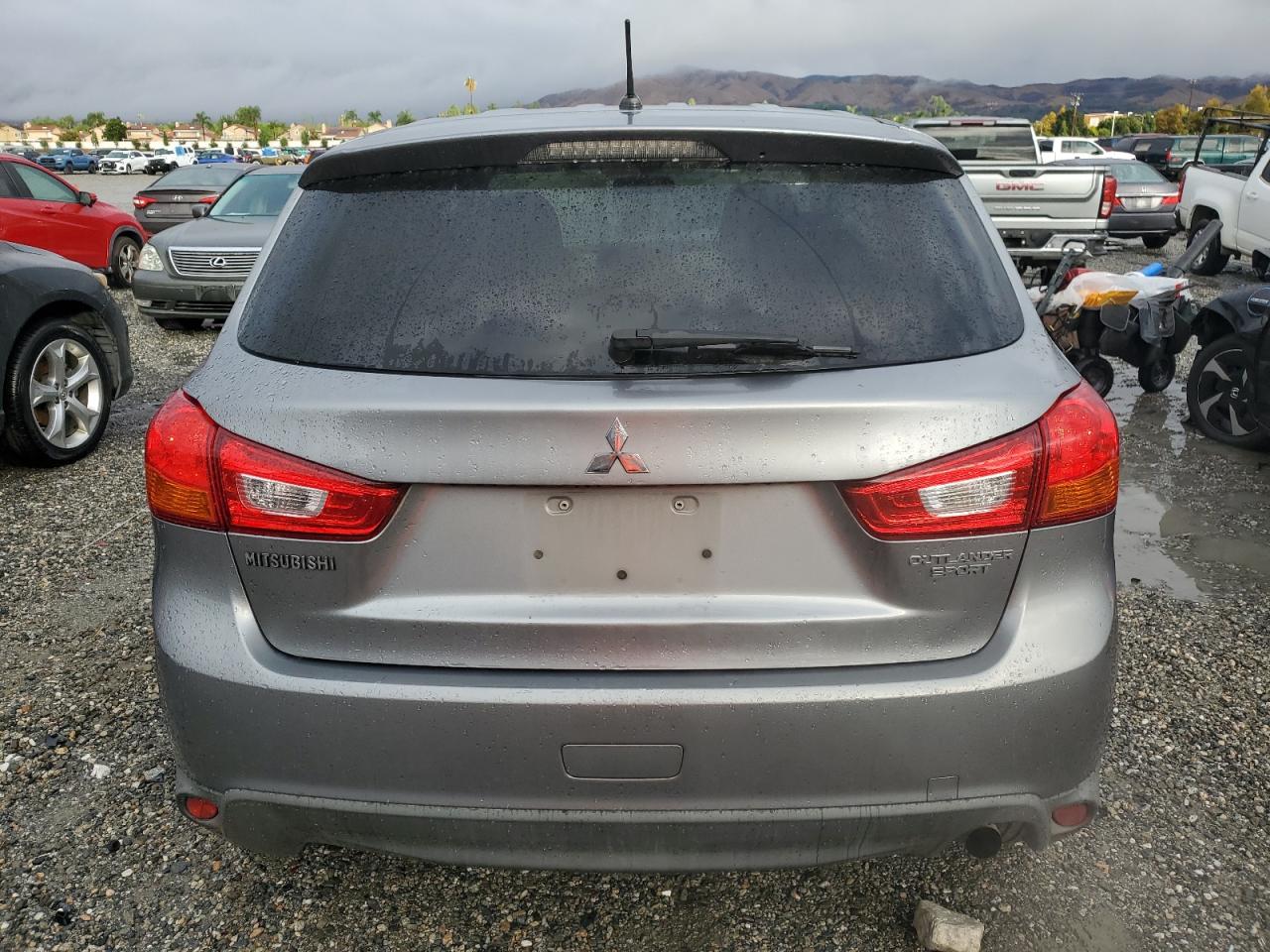 2015 Mitsubishi Outlander Sport Es VIN: 4A4AP3AU7FE050563 Lot: 82462665
