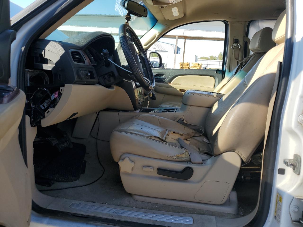 2008 Chevrolet Tahoe C1500 VIN: 1GNFC13058R176074 Lot: 82410225