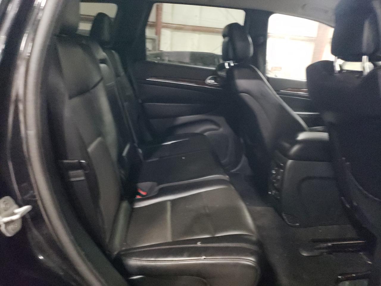 2011 Jeep Grand Cherokee Limited VIN: 1J4RR5GT0BC590478 Lot: 85888595