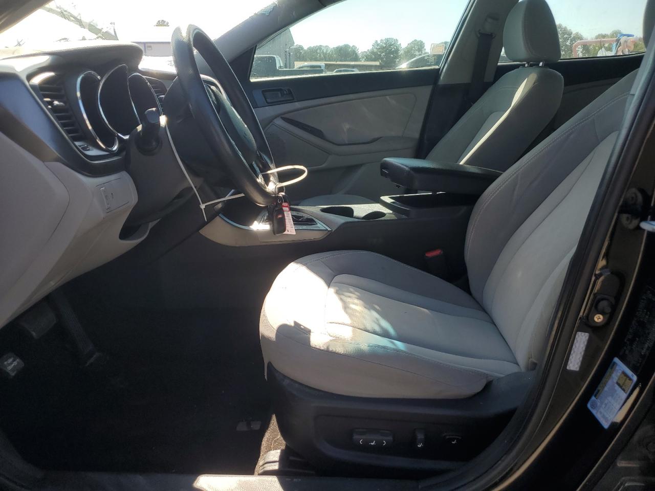 2011 Kia Optima Lx VIN: KNAGM4A71B5154239 Lot: 84890805