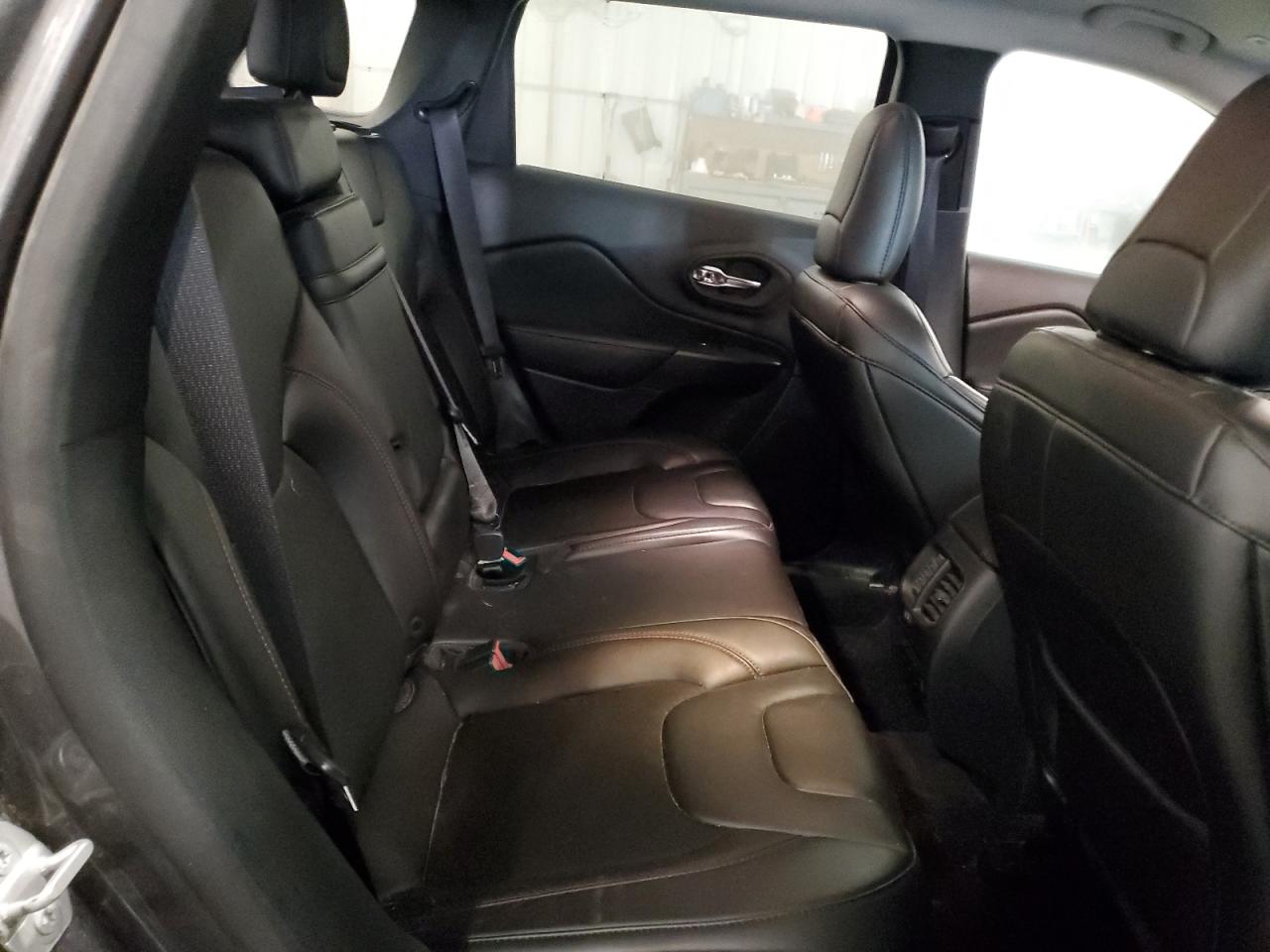 2019 Jeep Cherokee Trailhawk VIN: 1C4PJMBX9KD237451 Lot: 82006265