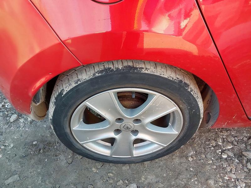 2016 RENAULT CLIO 1.2 16V DYNAMIQUE NAV 5DR