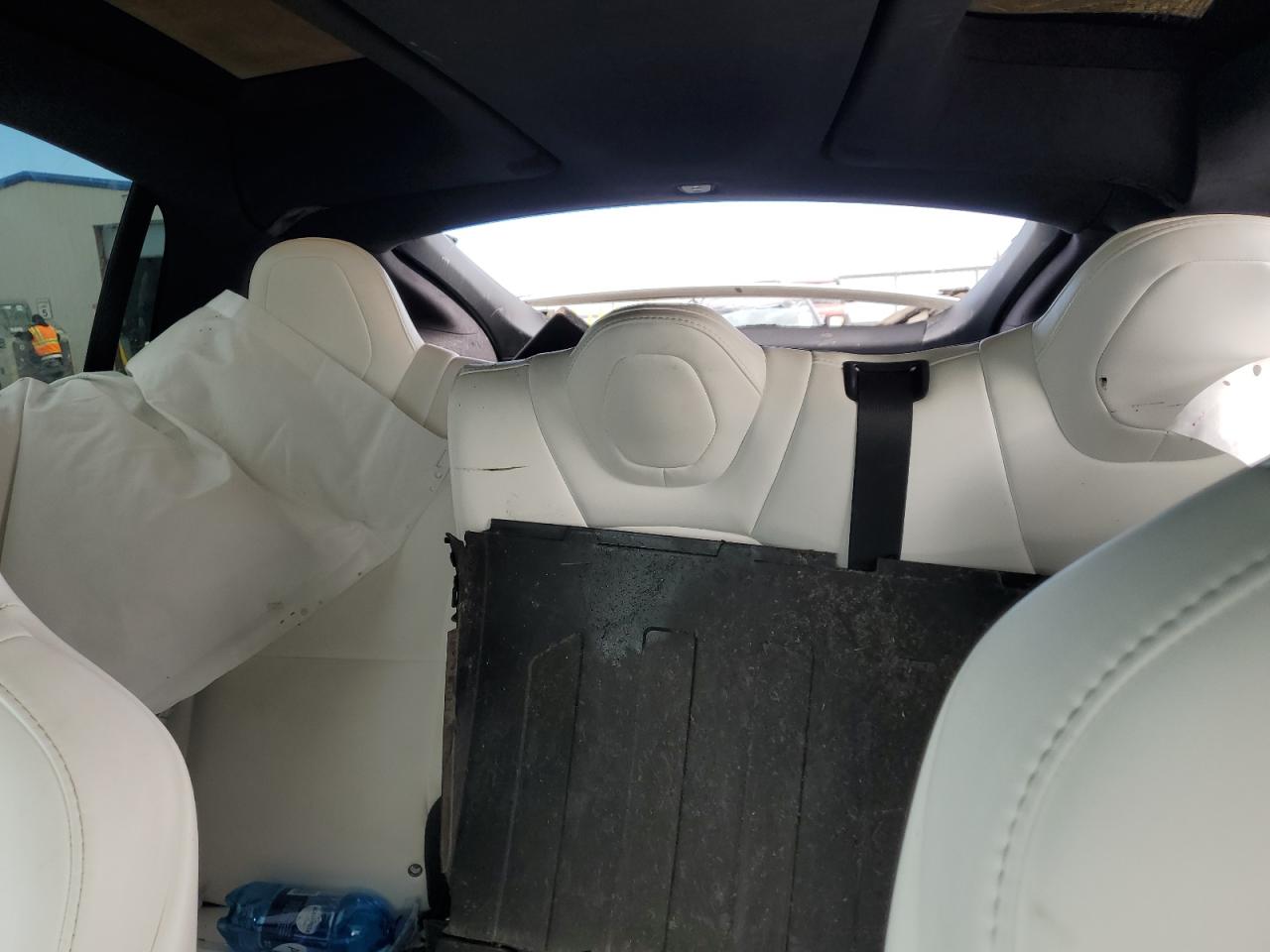 2018 Tesla Model X VIN: 5YJXCDE25JF103019 Lot: 89565955