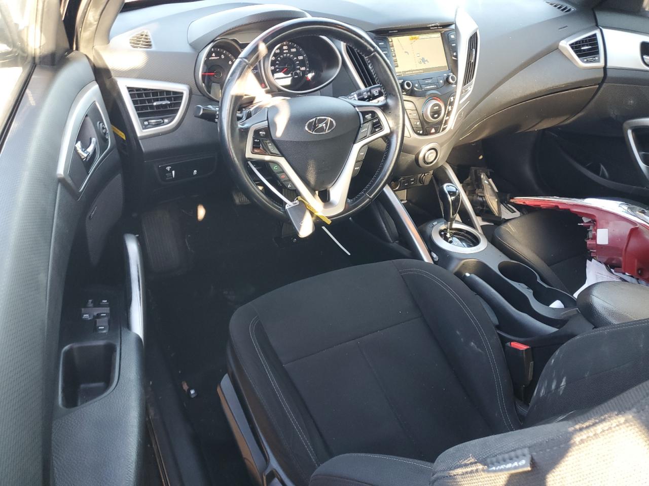 2017 Hyundai Veloster VIN: KMHTC6AD5HU324604 Lot: 85408165