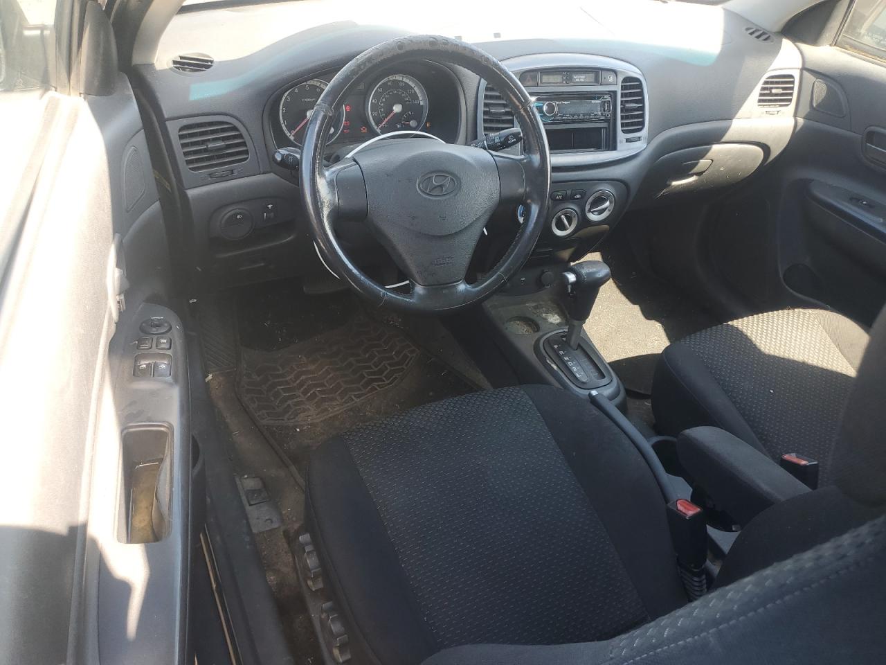 2008 Hyundai Accent Se VIN: KMHCN36C38U087622 Lot: 84217995