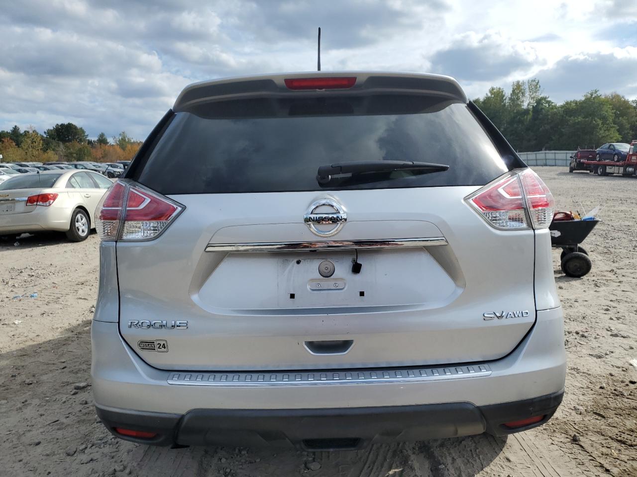 2016 Nissan Rogue S VIN: KNMAT2MV1GP677847 Lot: 85271885