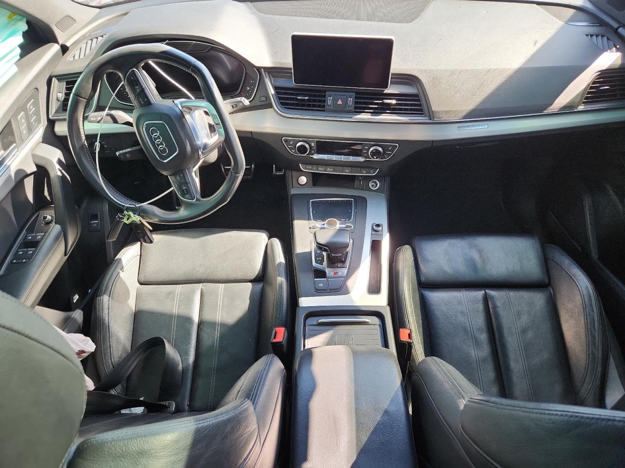 2019 Audi Sq5 Premium Plus VIN: WA1B4AFY4K2093820 Lot: 82297075